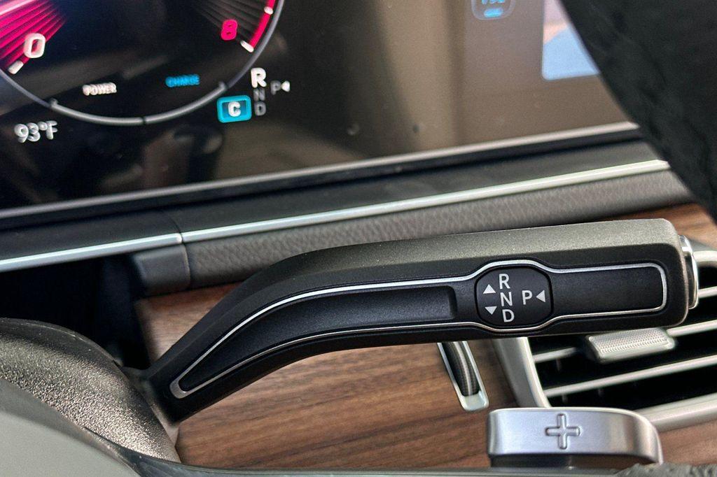 new 2026 Mercedes-Benz GLS 580 car, priced at $120,465