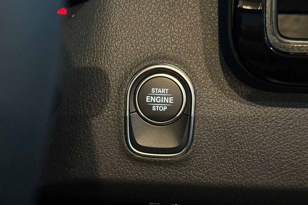 new 2026 Mercedes-Benz Sprinter 2500 car, priced at $80,608