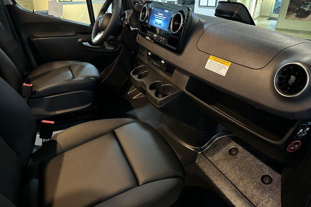 new 2026 Mercedes-Benz Sprinter 2500 car, priced at $80,608