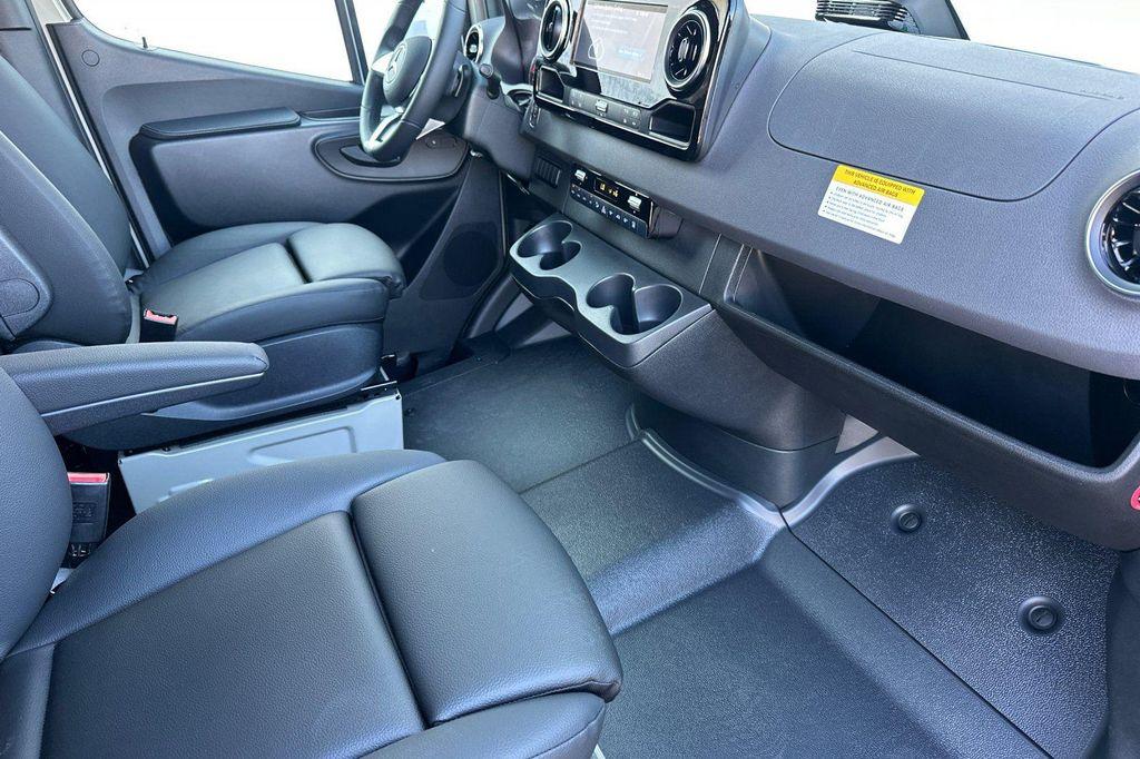 new 2025 Mercedes-Benz Sprinter 2500 car, priced at $81,152
