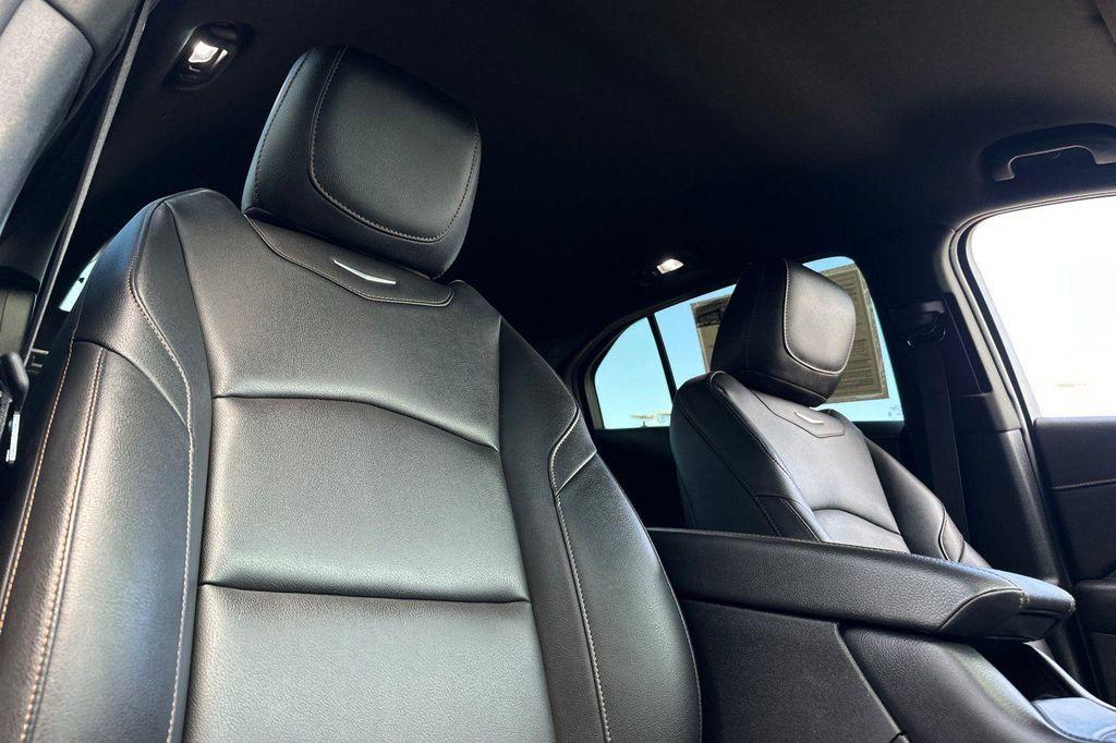 used 2020 Cadillac XT4 car, priced at $20,000