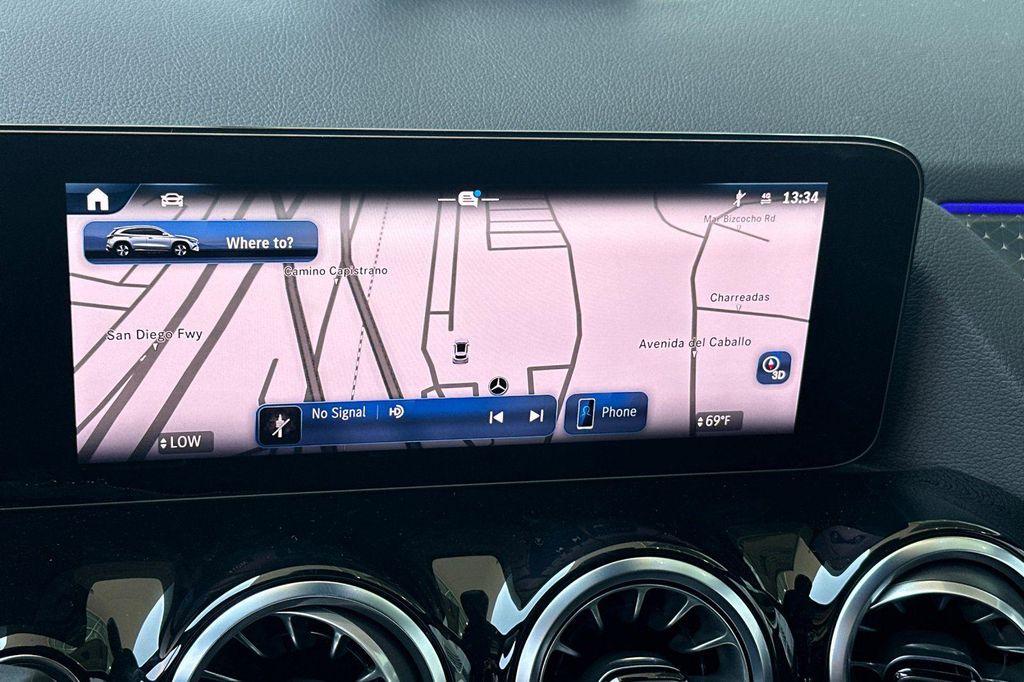 new 2025 Mercedes-Benz GLA 250 car, priced at $42,104