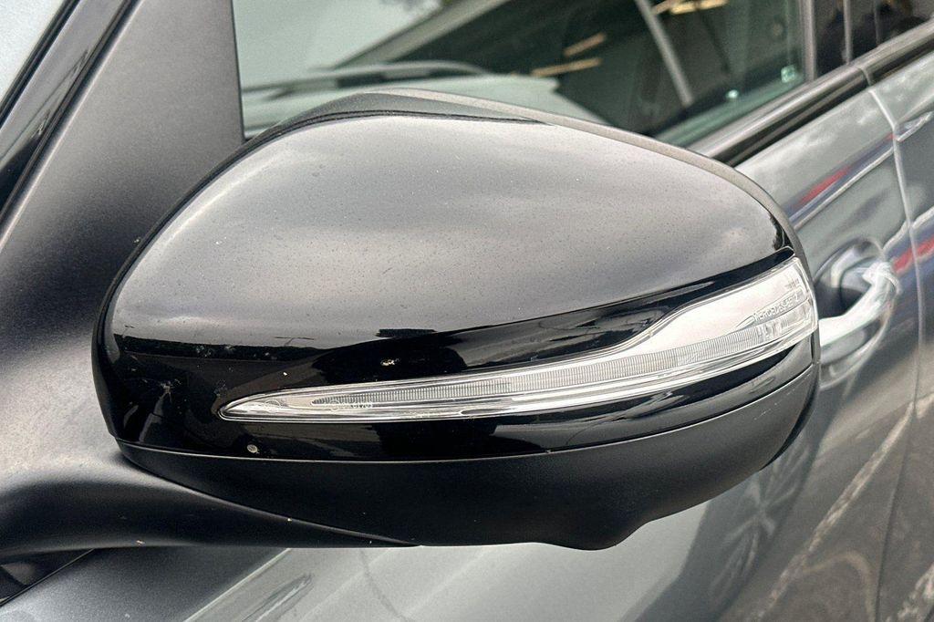 used 2023 Mercedes-Benz GLE 450 car, priced at $53,594