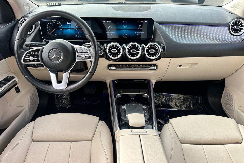 used 2021 Mercedes-Benz GLA 250 car, priced at $23,869