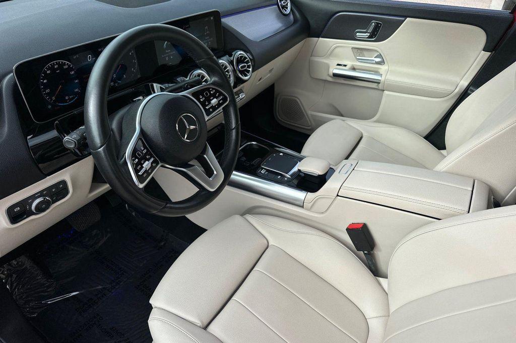 used 2021 Mercedes-Benz GLA 250 car, priced at $23,869