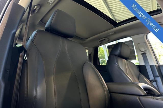 used 2022 Acura RDX car, priced at $31,400