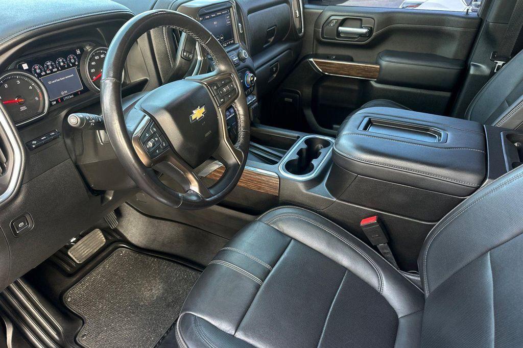 used 2022 Chevrolet Silverado 2500 car, priced at $62,900