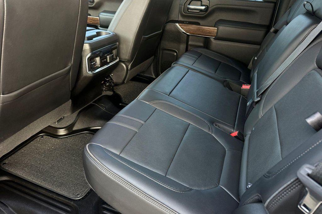 used 2022 Chevrolet Silverado 2500 car, priced at $62,900