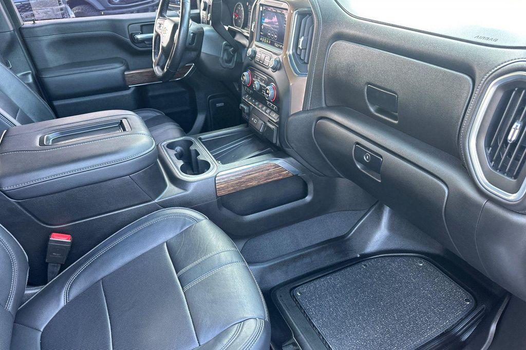 used 2022 Chevrolet Silverado 2500 car, priced at $62,900