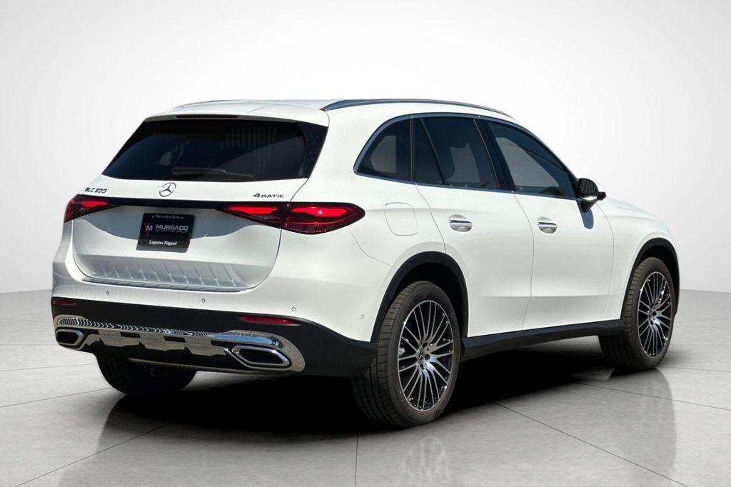 new 2025 Mercedes-Benz GLC 300 car, priced at $57,325
