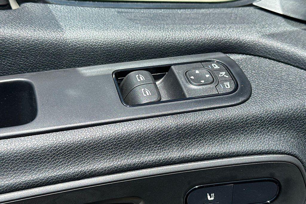 new 2025 Mercedes-Benz Sprinter 2500 car, priced at $78,952
