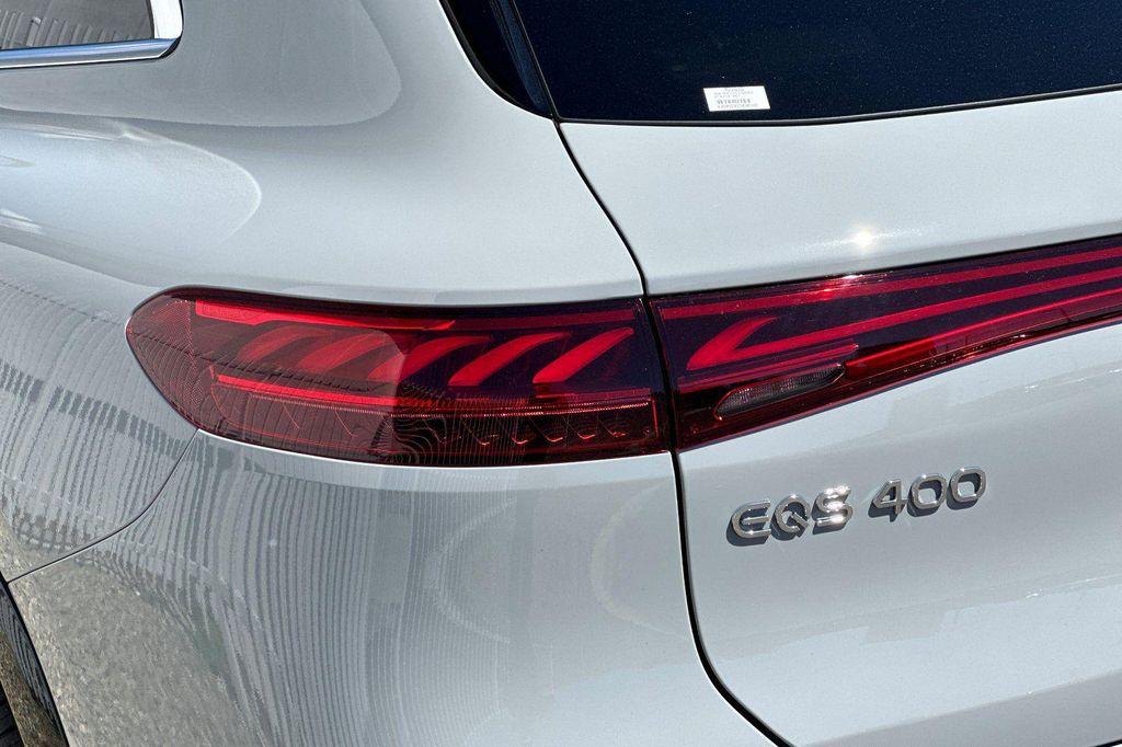 new 2026 Mercedes-Benz EQS 400 car, priced at $100,455