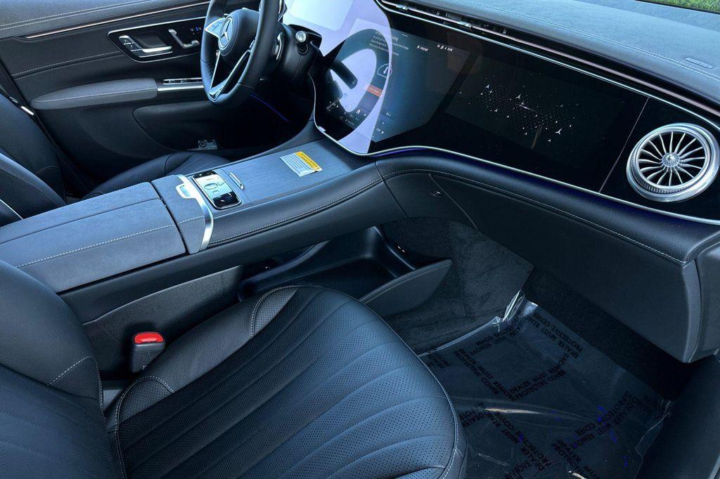 new 2026 Mercedes-Benz EQS 400 car, priced at $100,455