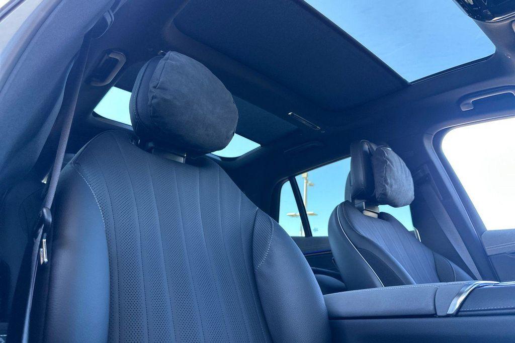 new 2026 Mercedes-Benz EQS 400 car, priced at $100,455
