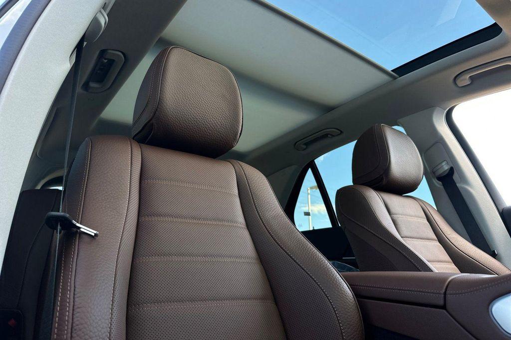 new 2026 Mercedes-Benz GLE 450 car, priced at $83,555