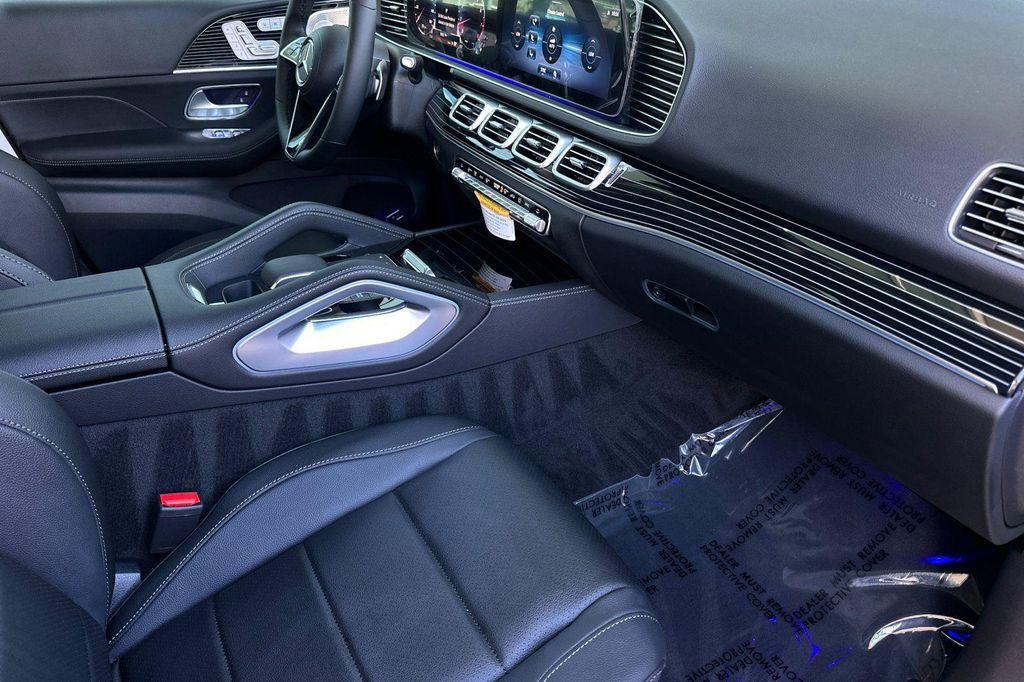 new 2026 Mercedes-Benz GLE 450 car, priced at $82,275
