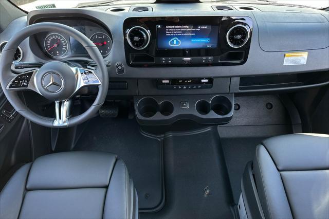 new 2025 Mercedes-Benz Sprinter 2500 car, priced at $75,661