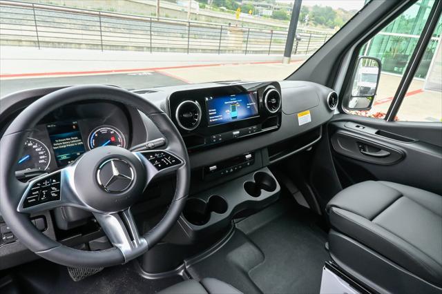 new 2024 Mercedes-Benz Sprinter 2500 car, priced at $83,087