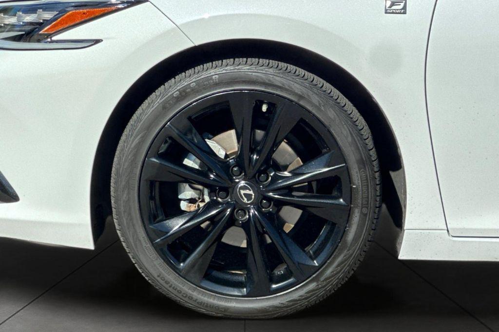 used 2024 Lexus ES 300h car, priced at $45,377