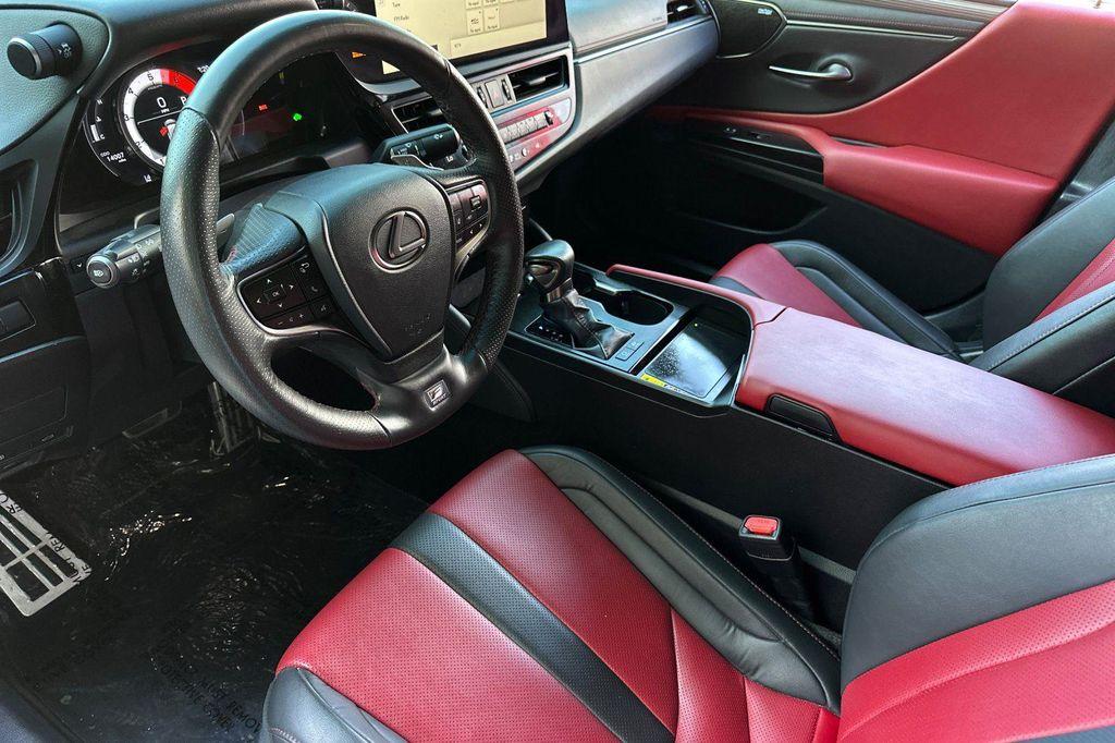 used 2024 Lexus ES 300h car, priced at $45,377