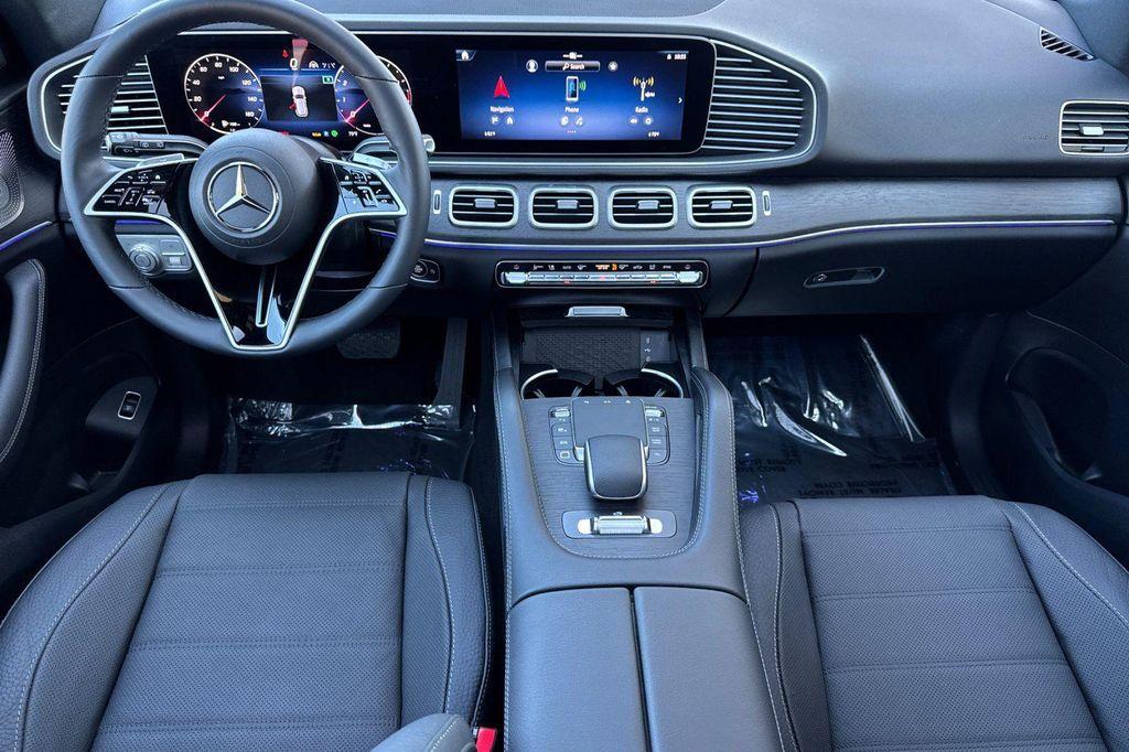 new 2025 Mercedes-Benz GLE 580 car, priced at $100,350