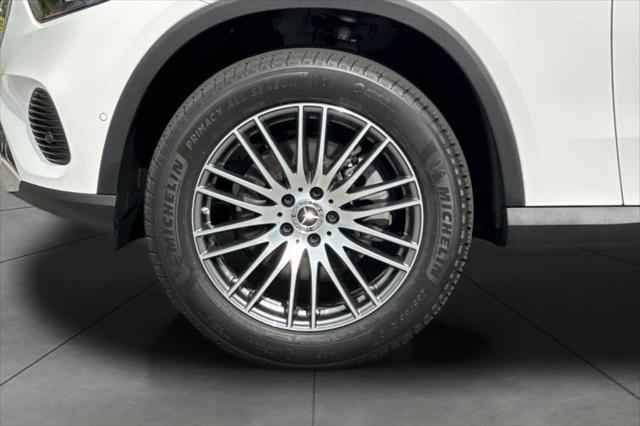 used 2025 Mercedes-Benz GLC 300 car, priced at $45,000