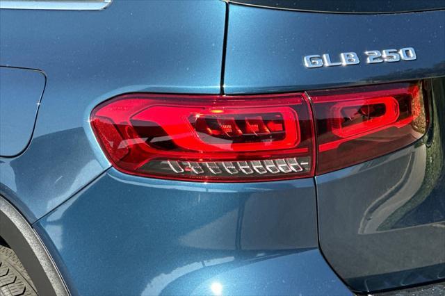 used 2021 Mercedes-Benz GLB 250 car, priced at $27,250