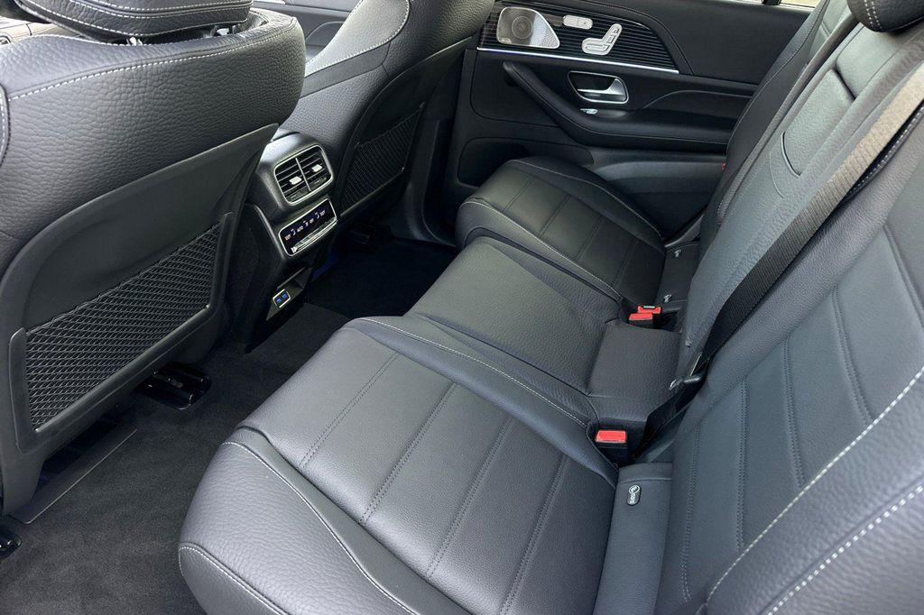 new 2026 Mercedes-Benz GLS 580 car, priced at $129,140
