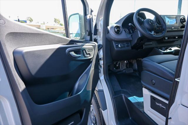 new 2024 Mercedes-Benz Sprinter 2500 car, priced at $72,467