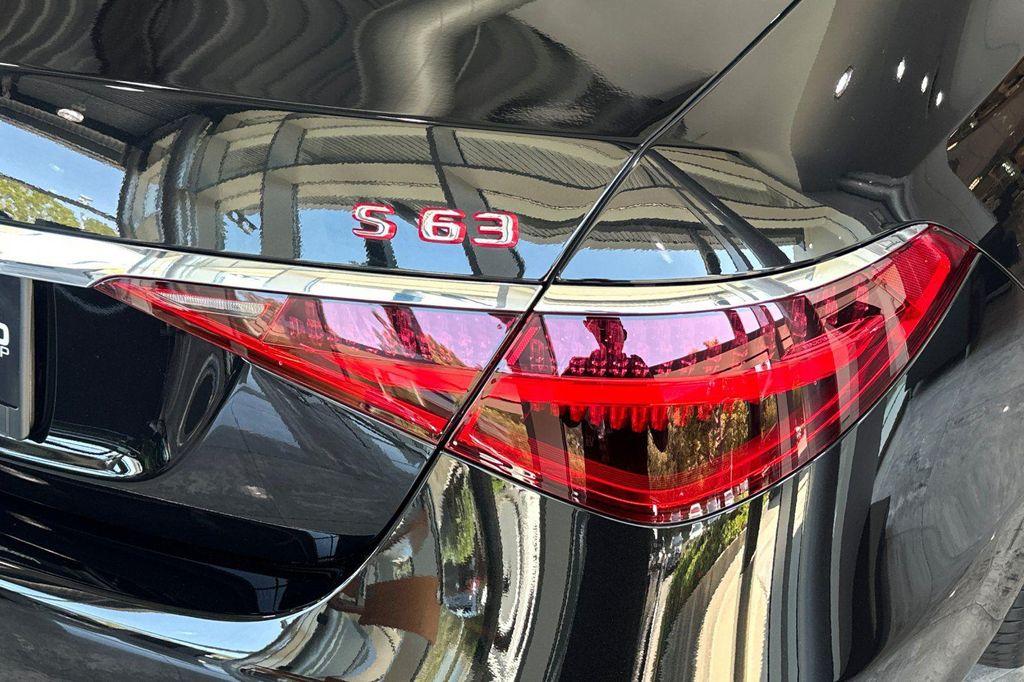 new 2025 Mercedes-Benz AMG S 63 E car, priced at $192,445