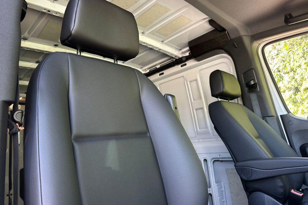 new 2025 Mercedes-Benz Sprinter 2500 car, priced at $55,695
