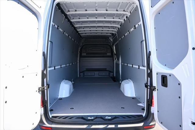 new 2025 Mercedes-Benz Sprinter 2500 car, priced at $68,979