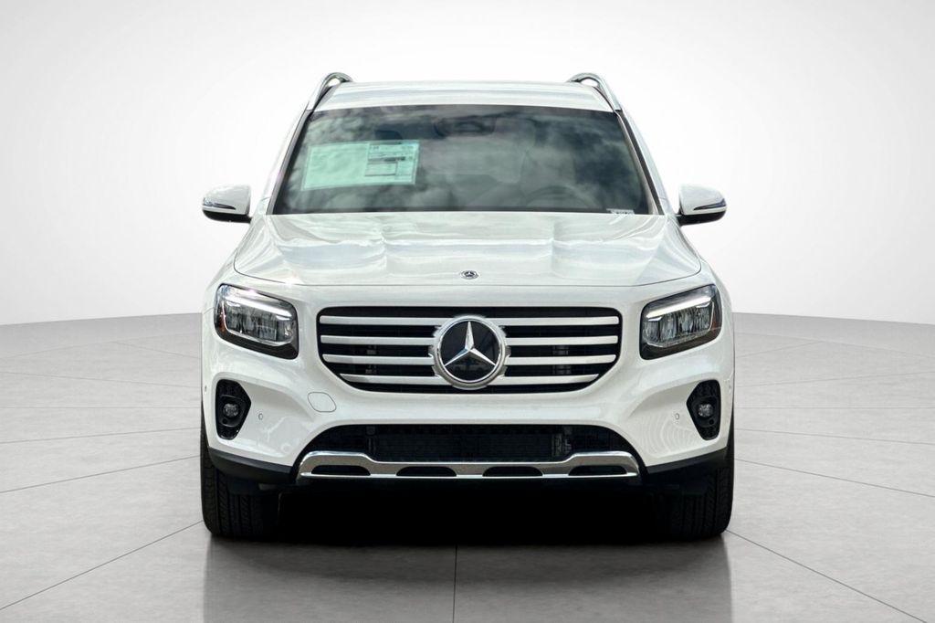 new 2025 Mercedes-Benz GLB 250 car, priced at $40,073