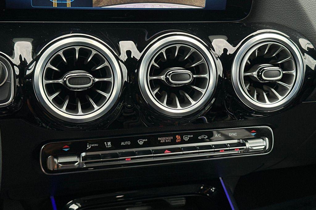 used 2025 Mercedes-Benz GLA 250 car, priced at $37,400