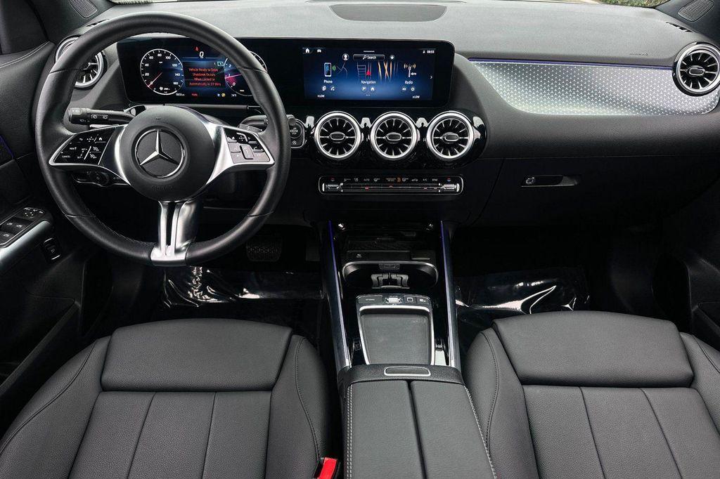 used 2025 Mercedes-Benz GLA 250 car, priced at $37,400