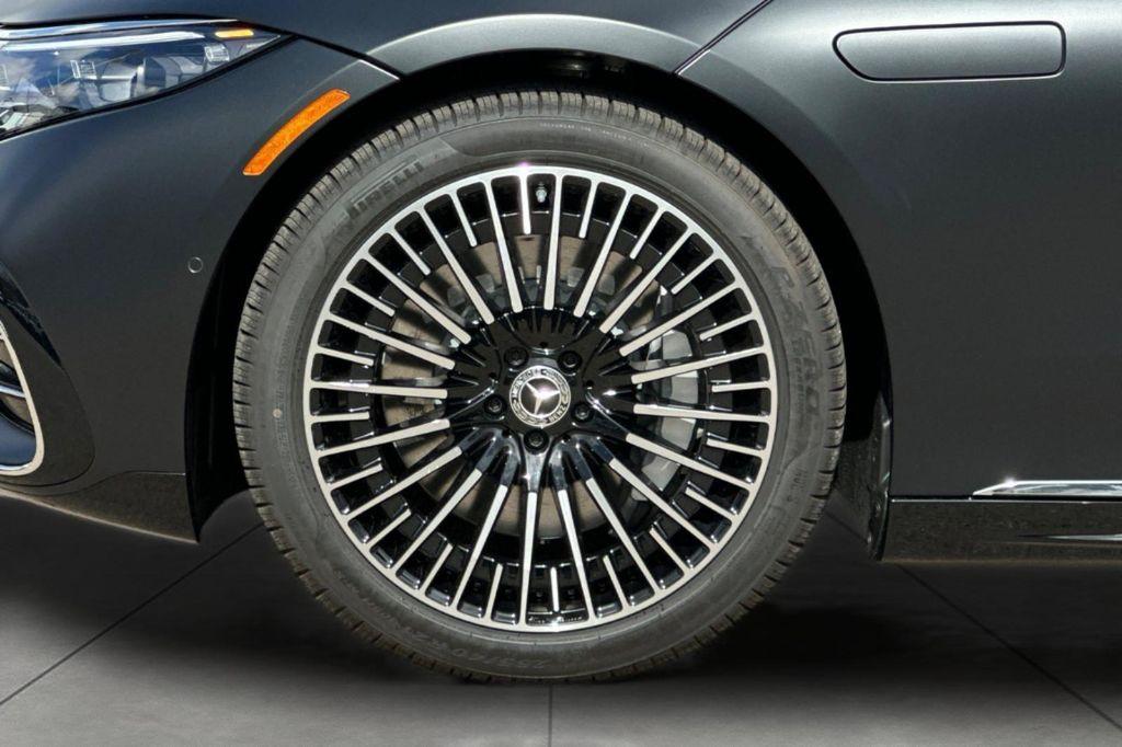 new 2026 Mercedes-Benz EQS 450 car, priced at $134,145