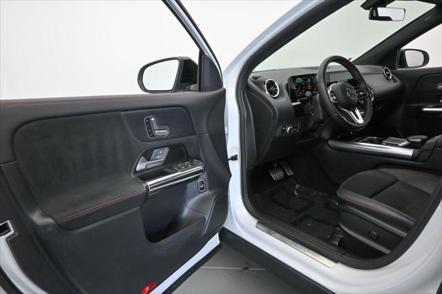 used 2021 Mercedes-Benz GLA 250 car, priced at $27,400