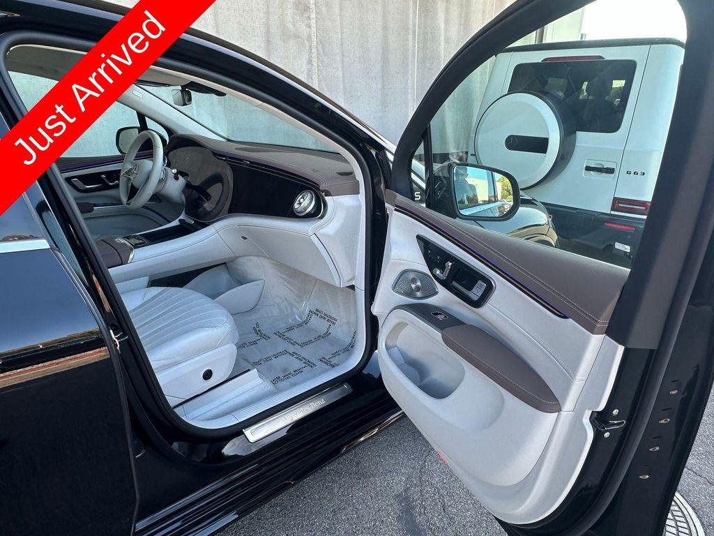 used 2023 Mercedes-Benz EQS 580 car, priced at $59,884