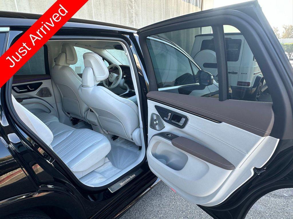 used 2023 Mercedes-Benz EQS 580 car, priced at $59,884