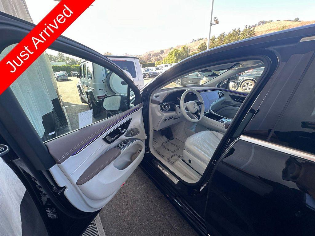 used 2023 Mercedes-Benz EQS 580 car, priced at $59,884