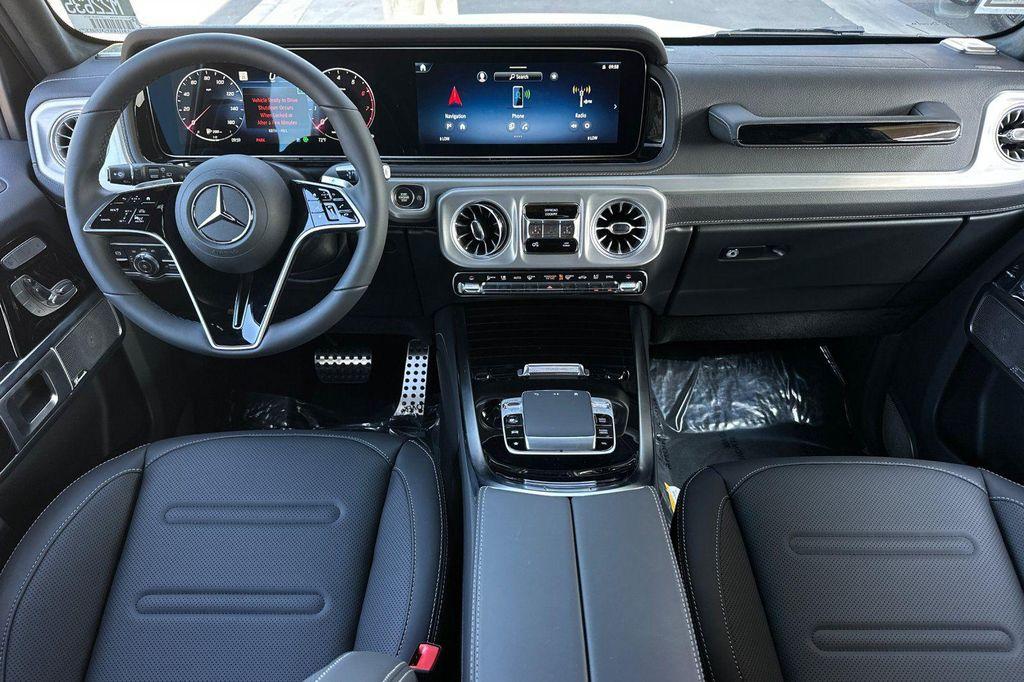 new 2025 Mercedes-Benz G-Class car