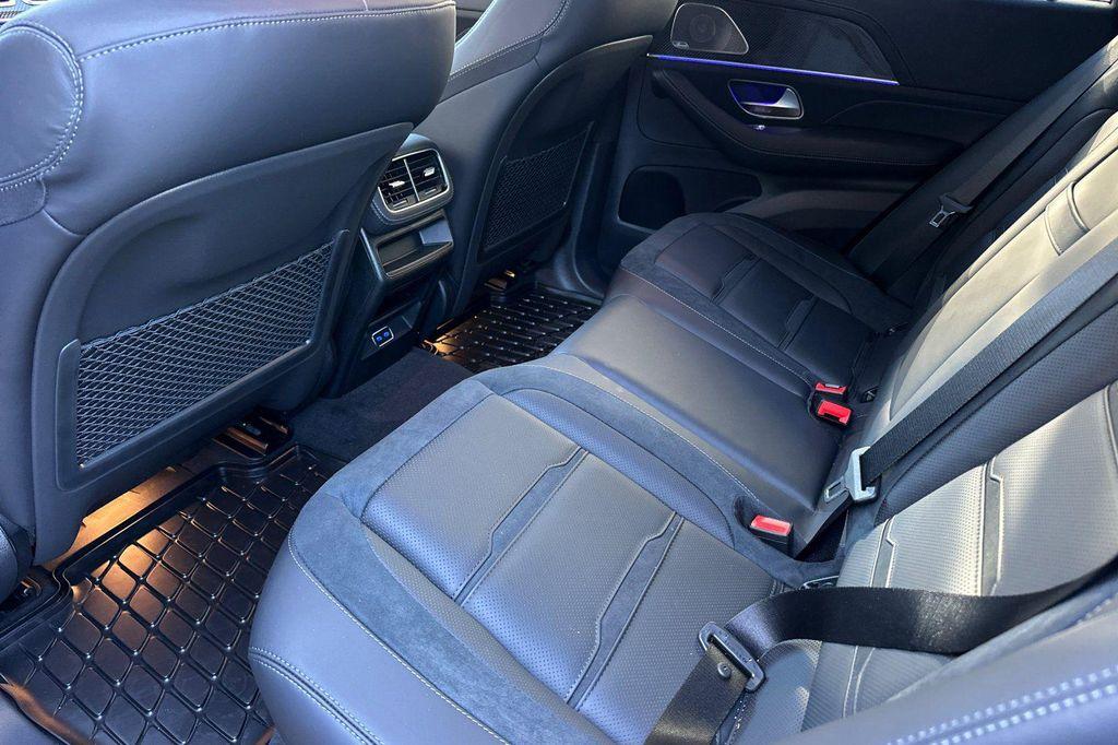 new 2025 Mercedes-Benz AMG GLE 53 car, priced at $102,655