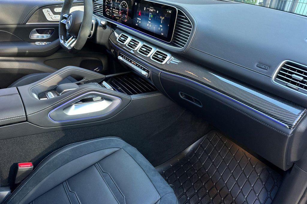new 2025 Mercedes-Benz AMG GLE 53 car, priced at $102,655