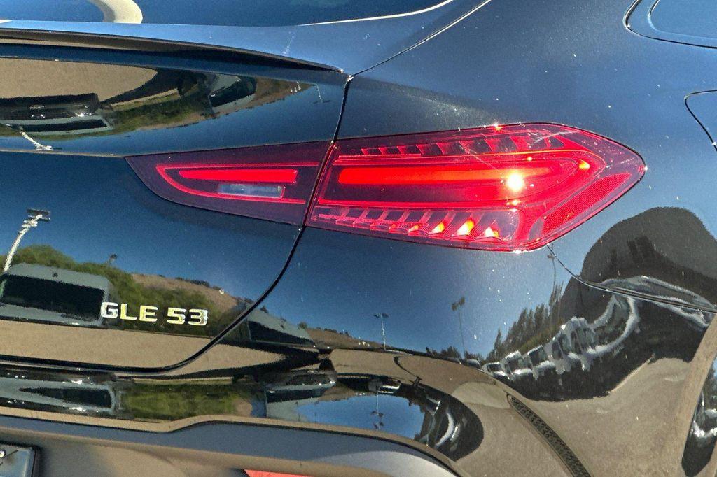 new 2025 Mercedes-Benz AMG GLE 53 car, priced at $102,655