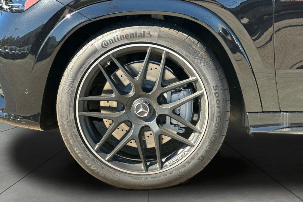 new 2025 Mercedes-Benz AMG GLE 53 car, priced at $102,655