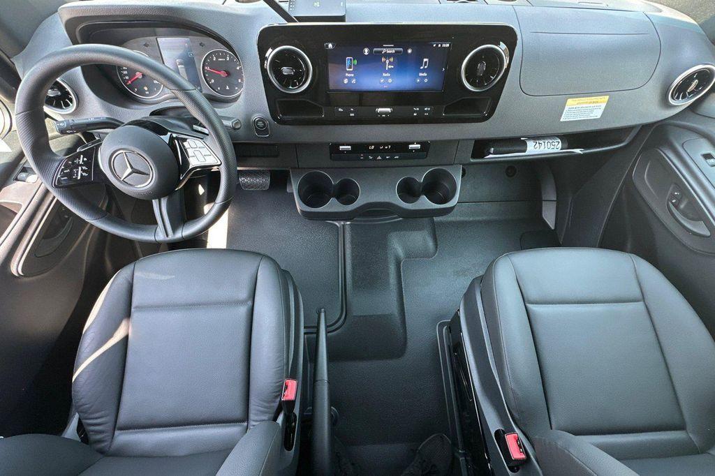 new 2025 Mercedes-Benz Sprinter 2500 car, priced at $69,478