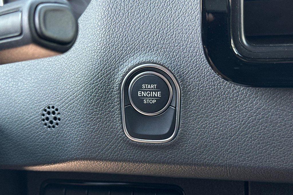 new 2025 Mercedes-Benz Sprinter 2500 car, priced at $69,478