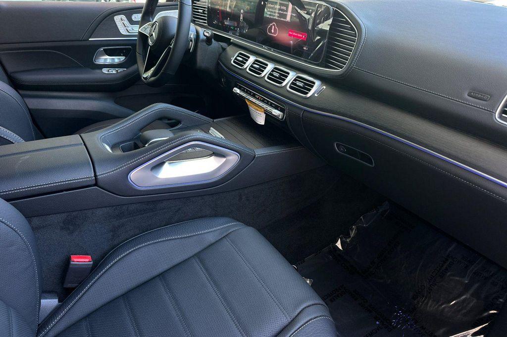 new 2026 Mercedes-Benz GLE 450 car, priced at $88,535
