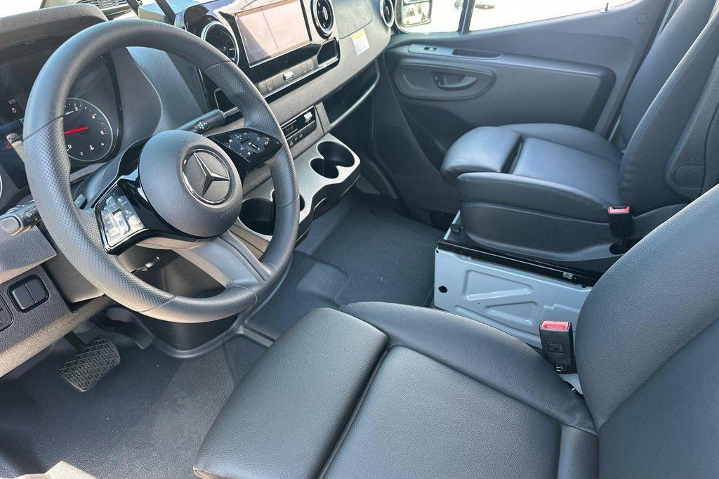 new 2025 Mercedes-Benz Sprinter 2500 car, priced at $67,947