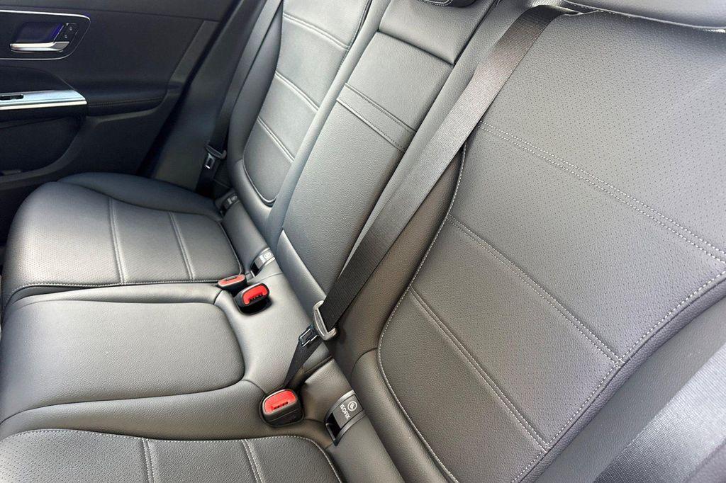 new 2026 Mercedes-Benz GLC 300 car, priced at $51,550